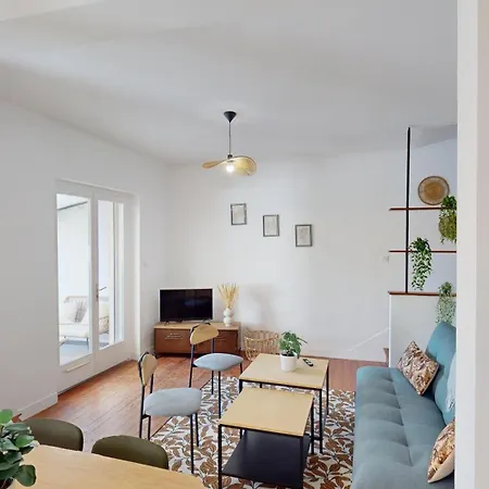 Appartement Maison Avec Belle Vue Impasse Du Beau Site *